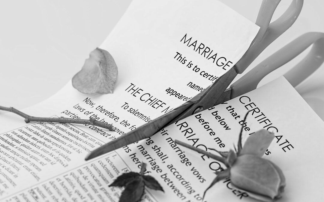 “When is it the right time to hire a divorce lawyer?”
